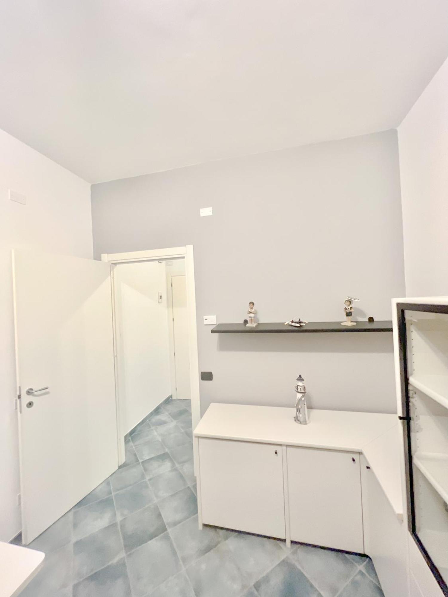 A 5 Minuti Dal Mare - Dolphin Beach House Spotorno Exterior photo